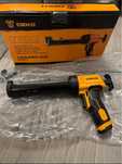 Pistolet do silikonu DEKO do mas klejów bezprzewodowy
