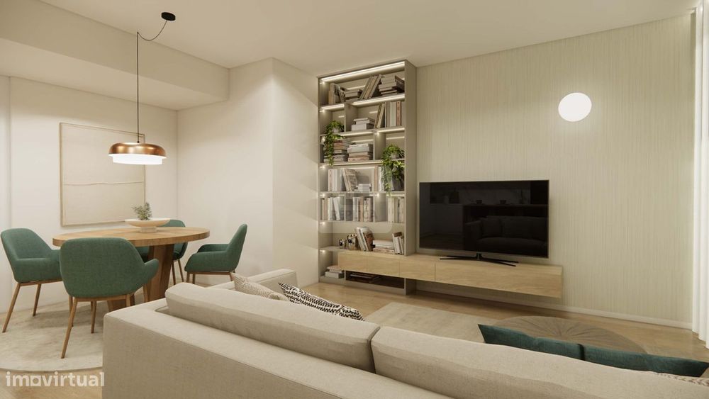 Apartamento T2 com Garagem e Arrumos no Marquês