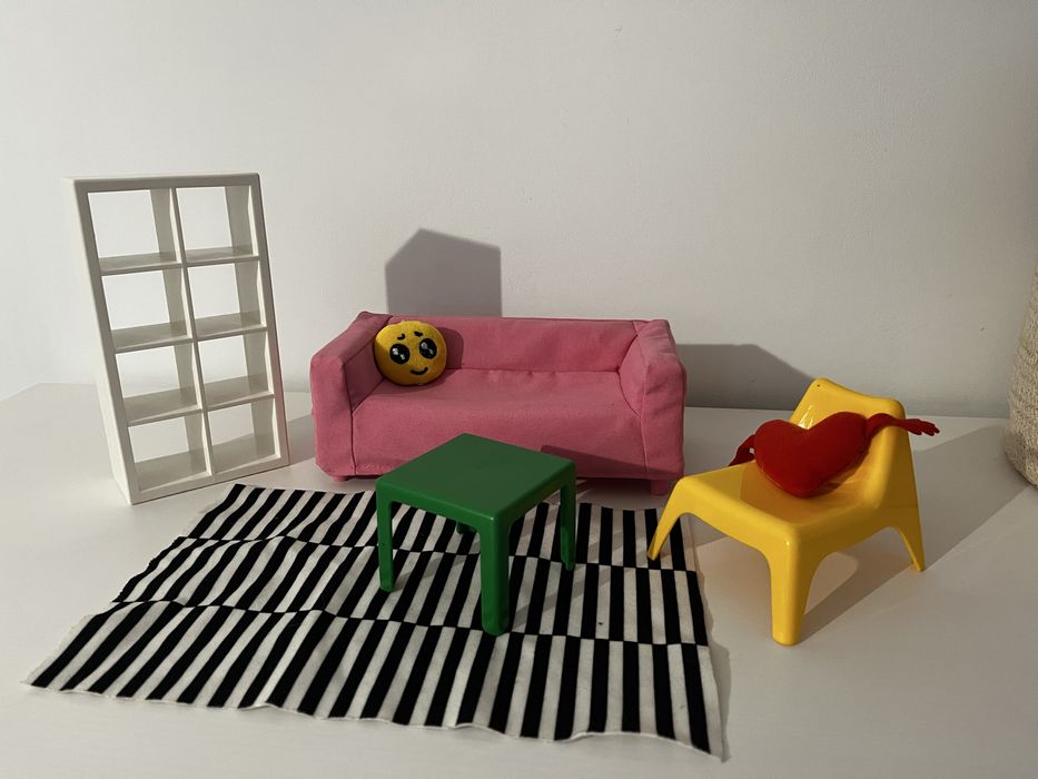 Mebelki do domku dla lalek Ikea