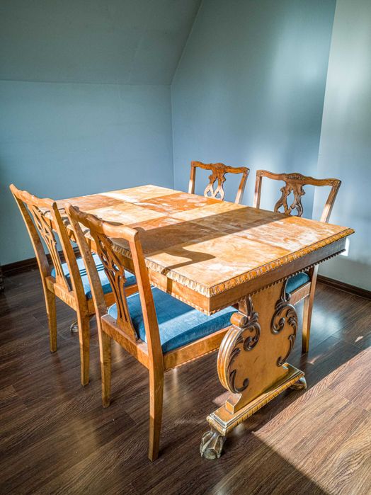 Ręcznie robiony stół i 4 krzesła w stylu art deco