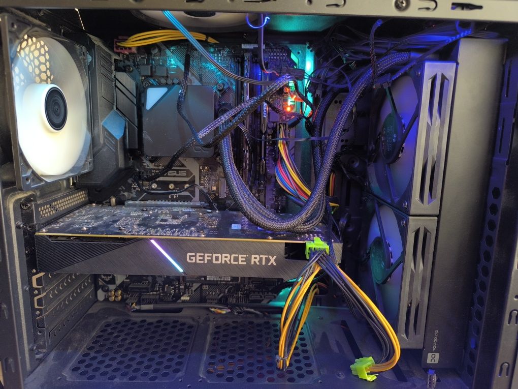 PC Gaming- RTX 2060 turbo, i7 8700, water cooling