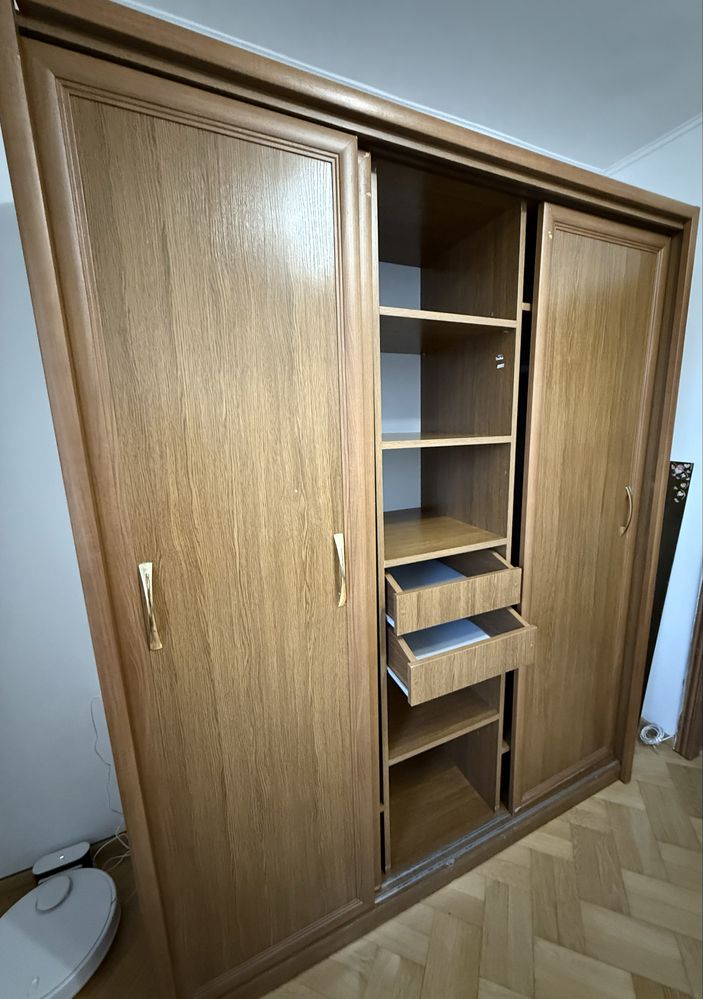 Продам шафу купе