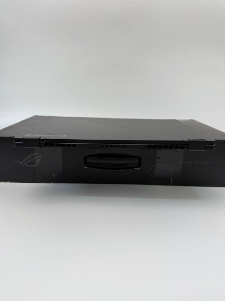 ASUS ROG Flow GV301R | 13.4″ сенсор | Ryzen 9 | RTX 3050 | 16 ГБ | 1Tb