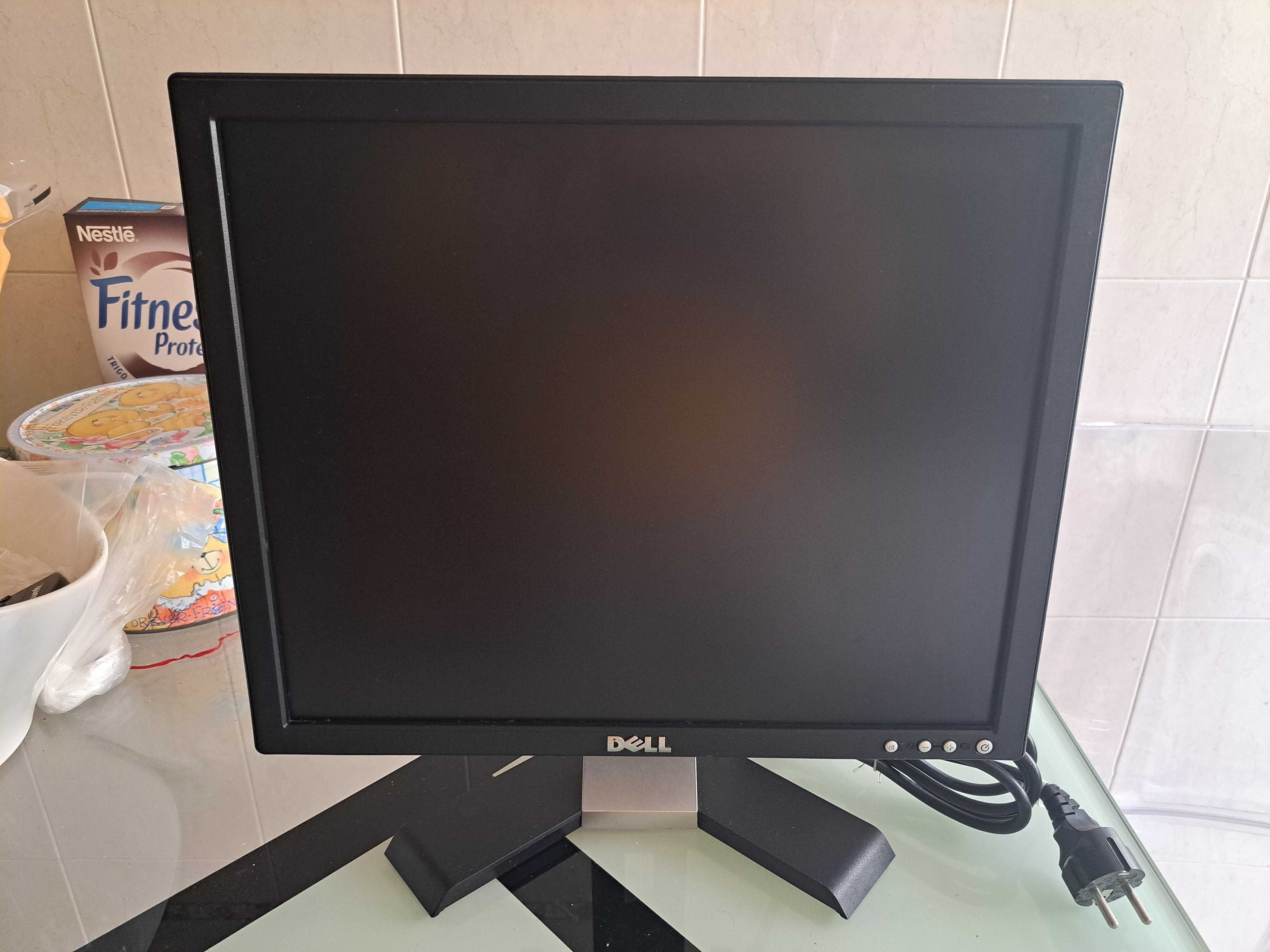 Monitor Dell  17