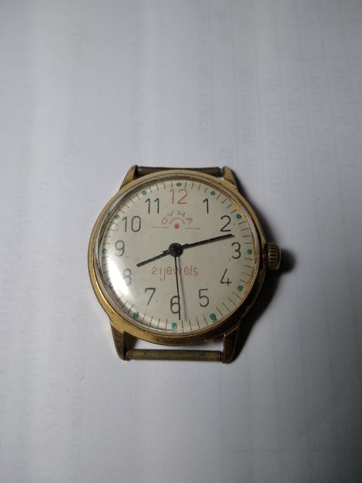 Часы наручные советского союза