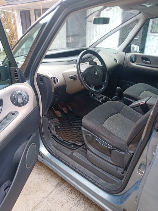 Рено Еспейс 20 турбо 2005 рік то