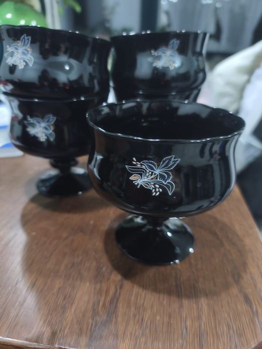 Pucharki czarne 6 sztuk
