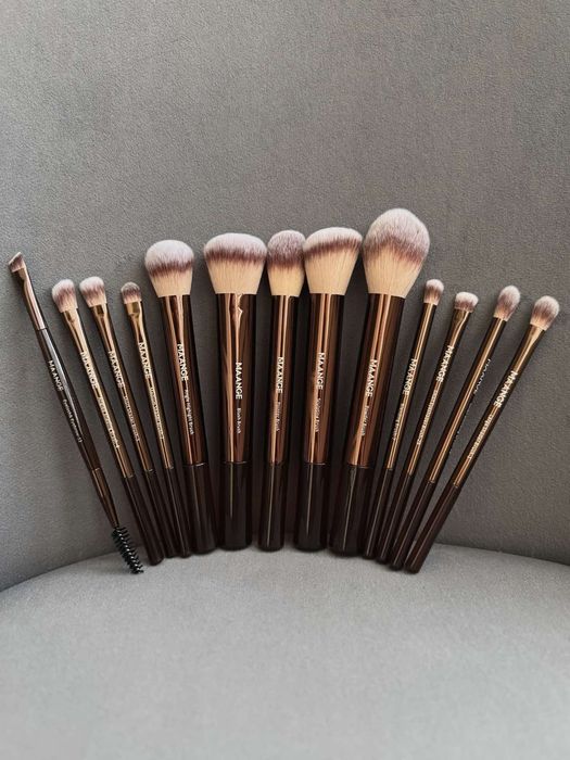 Набор кистей для макияжа Maange аналог Hourglass в наборе 13 кистей