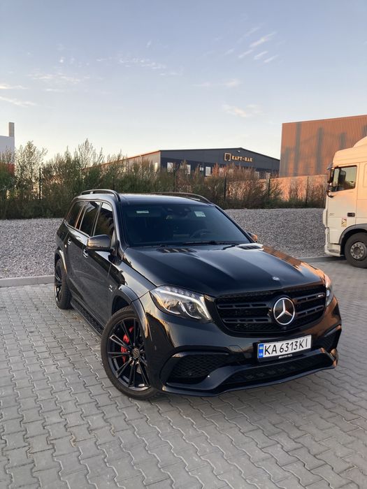 Mercedes GLS63 2017