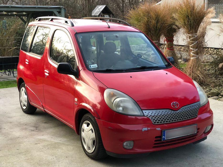 Toyota Yaris Verso Toyota Yaris Verso 1.5