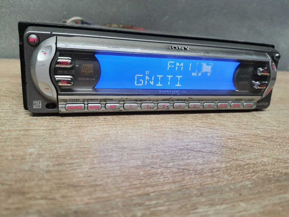 Radio samochodowe SONY CD z Mp3 Kultowe CDX-F5550 3x RCA na wzmacniacz