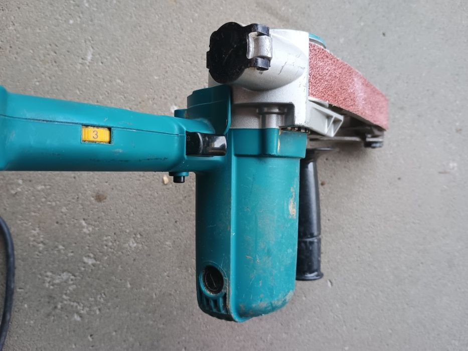 Pilnik taśmowy Makita 9031 szlifierka taśmowa