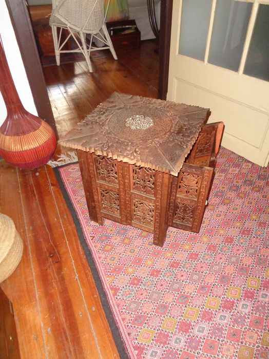 Pequena Mesa de Viagem - Desmontável - Índia - Teca - Anos 20