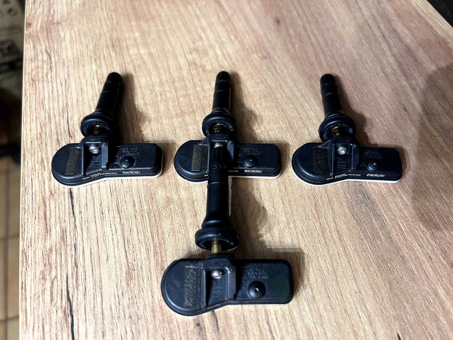 Czujniki ciśnienia opon powietrza Mercedes-Benz^ Vito Viano TPMS NOWE