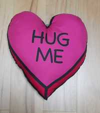 Almofada coração "Hug Me"