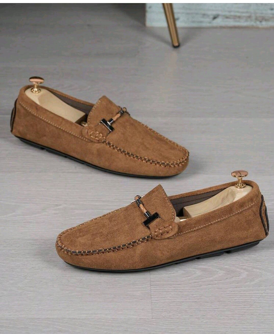Um par de Sapatos de homem