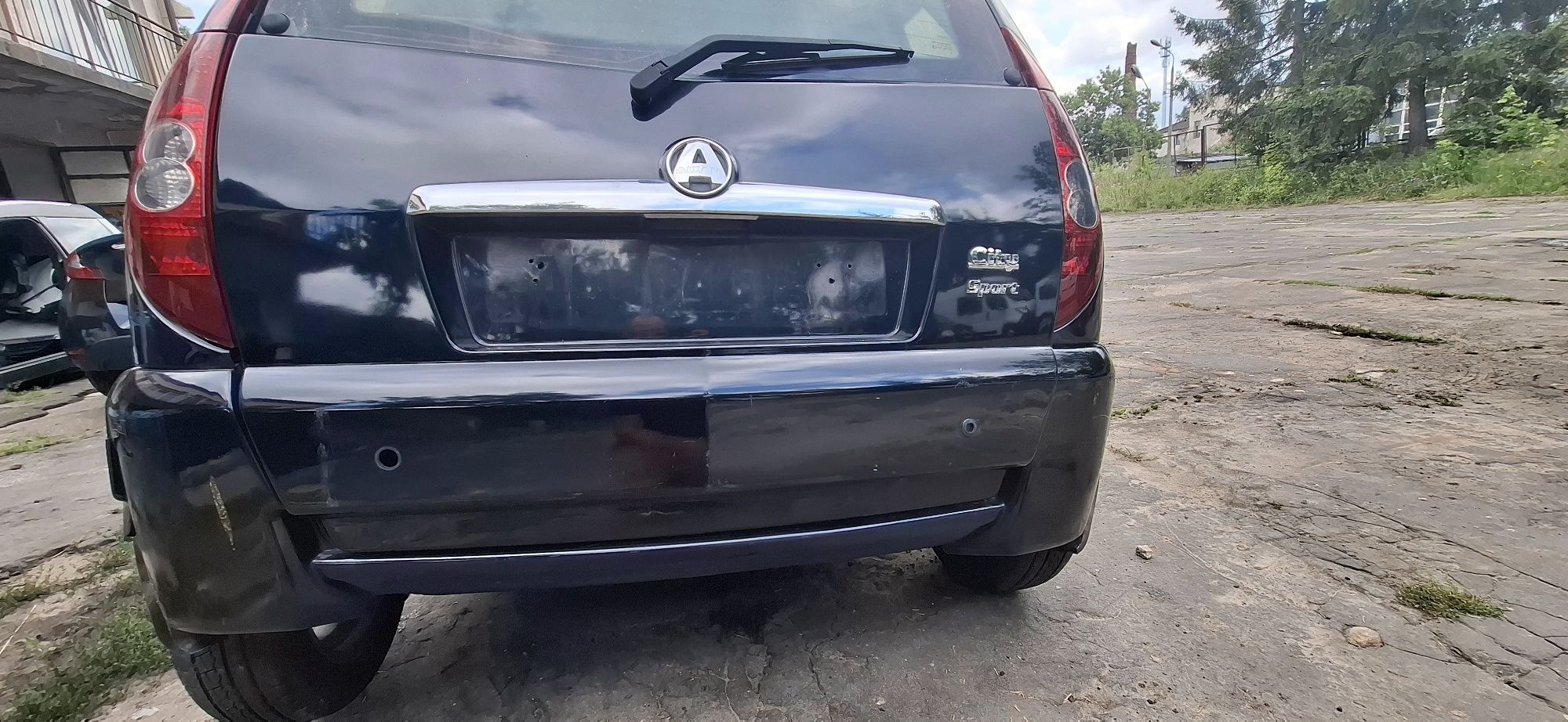 Tylna klapa aixam a721 a741 citi czarna ,  szyba