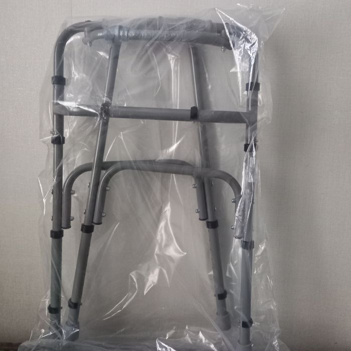 Ходунки-рамки новые .