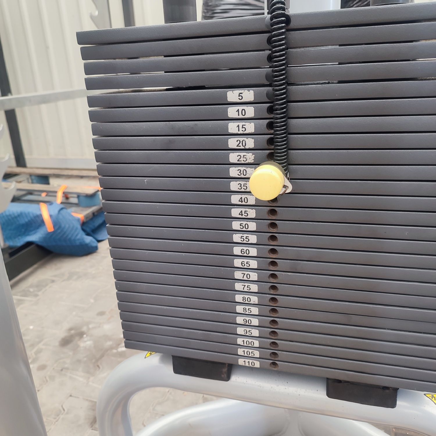 Asystent podciągania Technogym