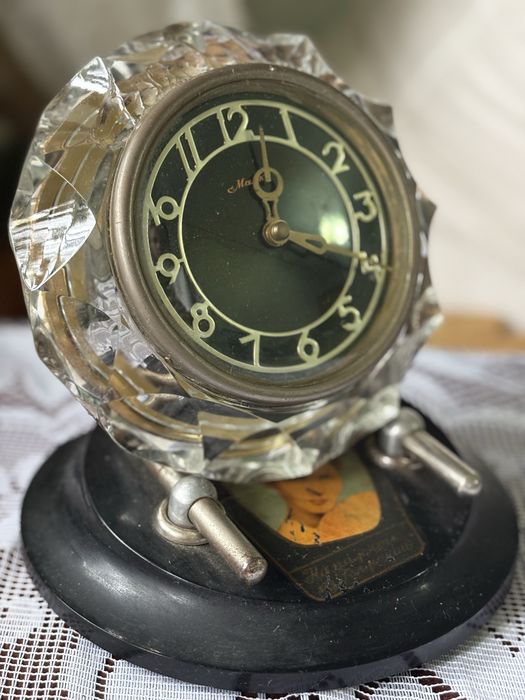 Радянський годинник Маяк «Кристалл»