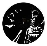 Silhueta decorativa Batman feita de um disco de vinil LP