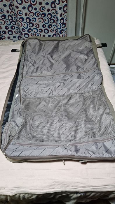 Mala porta fatos Faraway