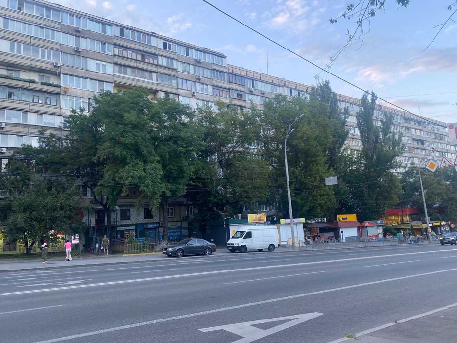 Продаж приміщення під магазин, офіс, салон. Васильківська, 8 - 61 кв.м