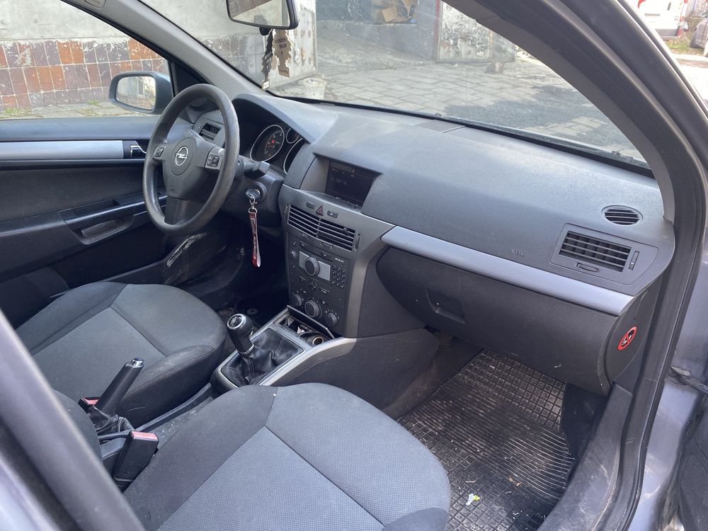 Розборка, Запчастини, Двері, Опель Аста / Opel Astra H 1.9 cdti