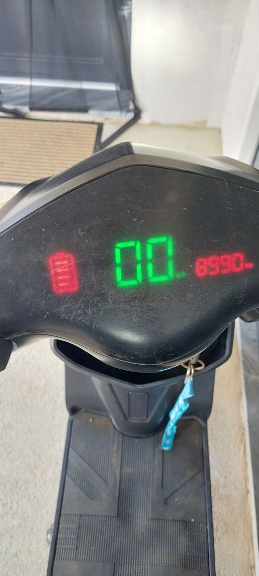 Mota elétrica em bom estado