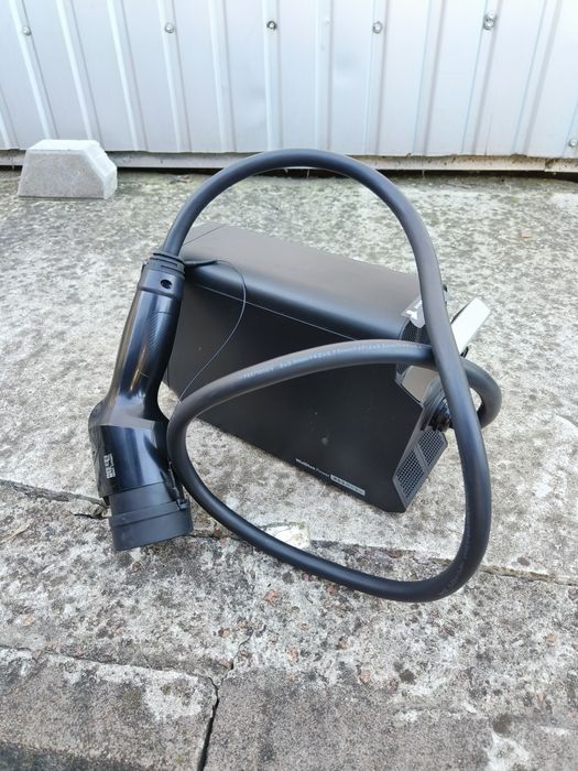 Інвертор-розрядник Weidian Power 2s 6кВт V2H V2L VW ID.4 ID.6