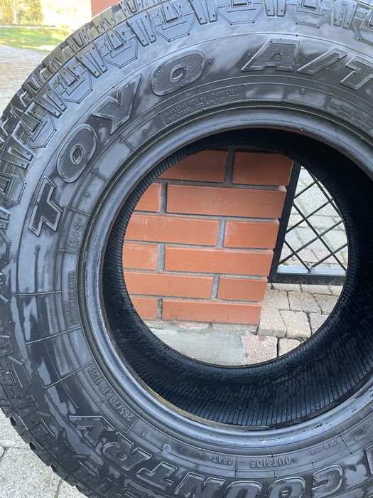 Opona TOYO 265/70/16 A/T !!!