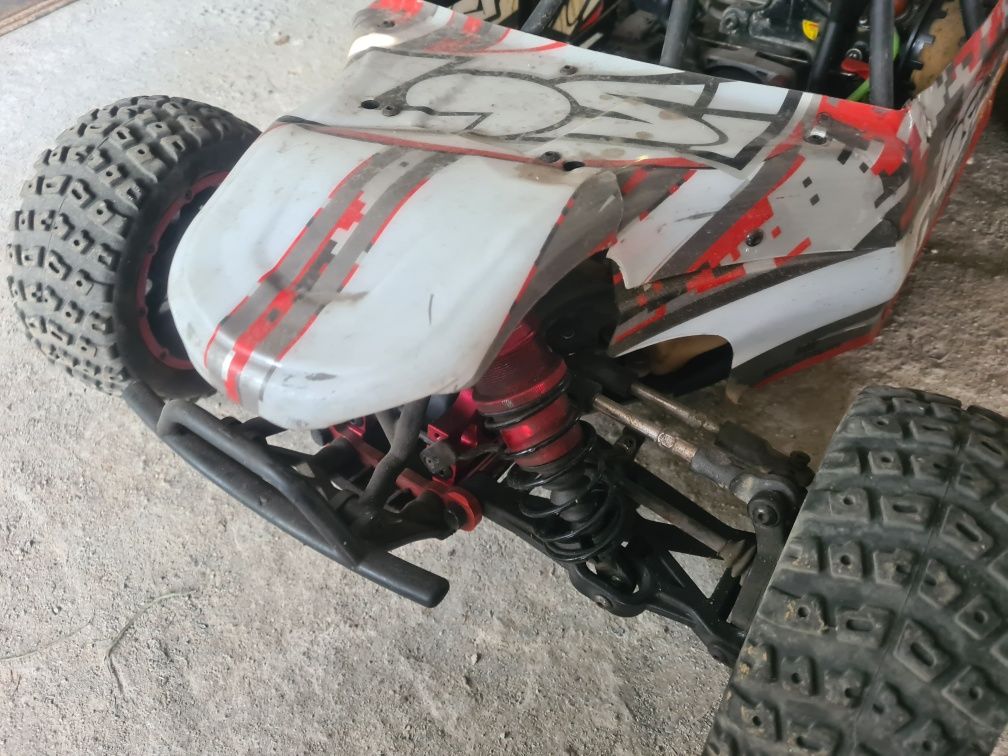 Auto RC LOSSI DBXL desert buggy