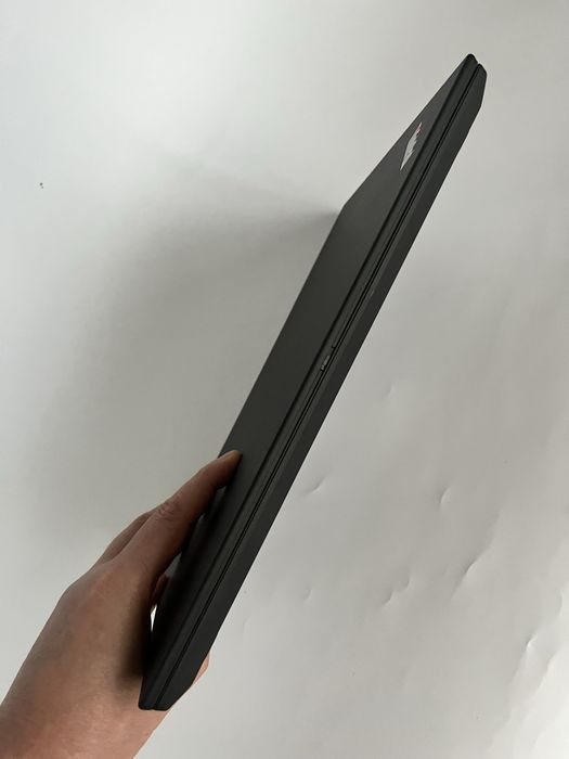 Lenovo thinkpad T14 gen2 i5-1145g7 16ram 14"FHDips