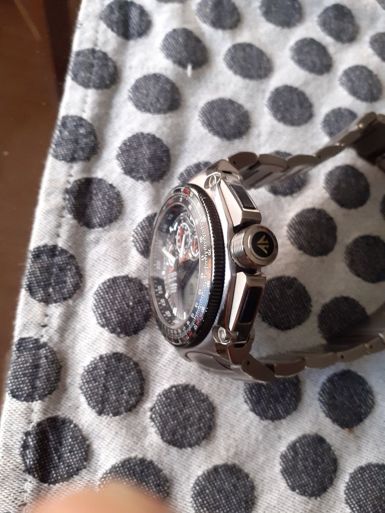 Vendo Relógio CITIZEN "Pro master"