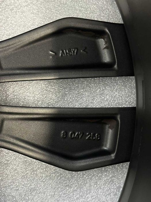 FELGA TYLNA BMW OE 760M 10.0x 20 5x120 ET 41