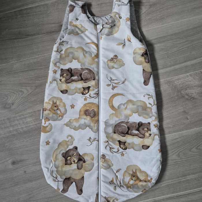 Śpiworek do spania dla niemowlaka