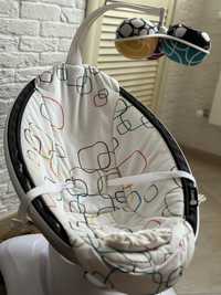 Крісло-гойдалка 4MOMS mamaRoo