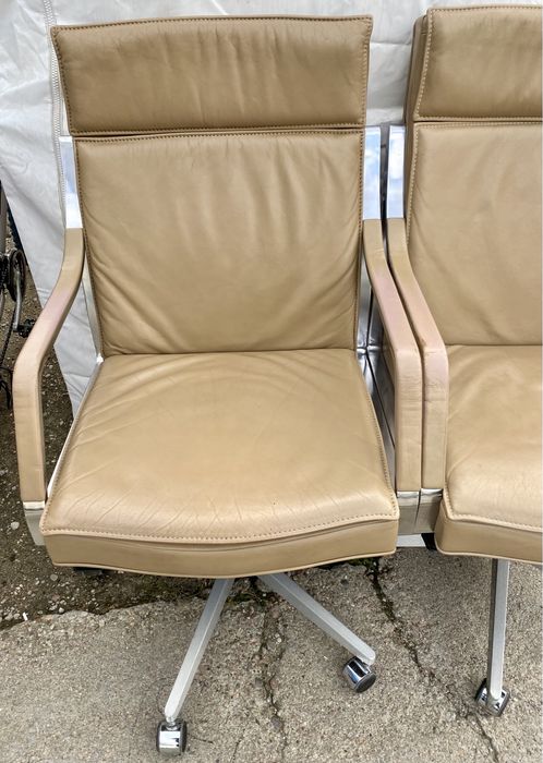 Skórzany fotel biurowy w stylu vintage