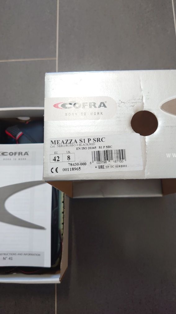 Sprzedam buty robocze SP1 nowe pudełko r42