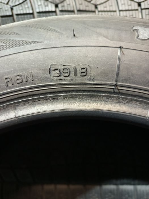 185/60R15 Firestone Winterhawk 3