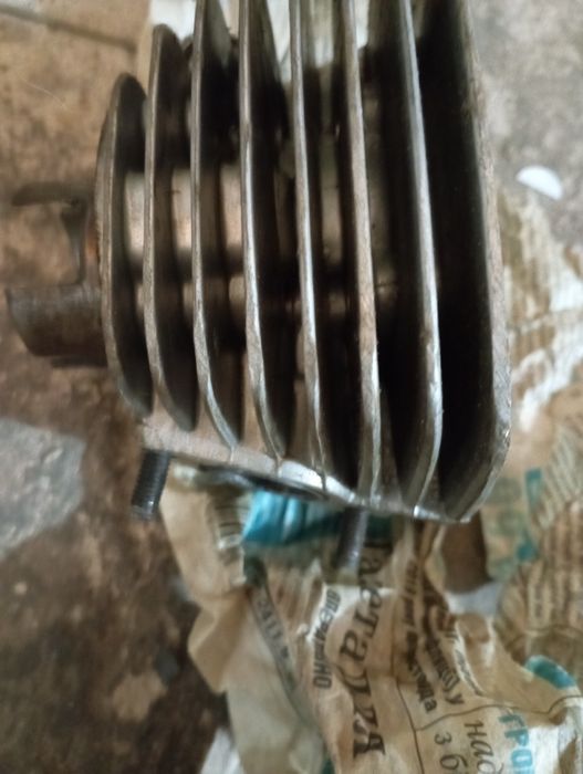 Циліндр мопед карпати