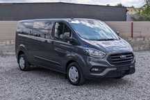 Oddam Leasing Ford Custom 9 os. Automat 2.0 D