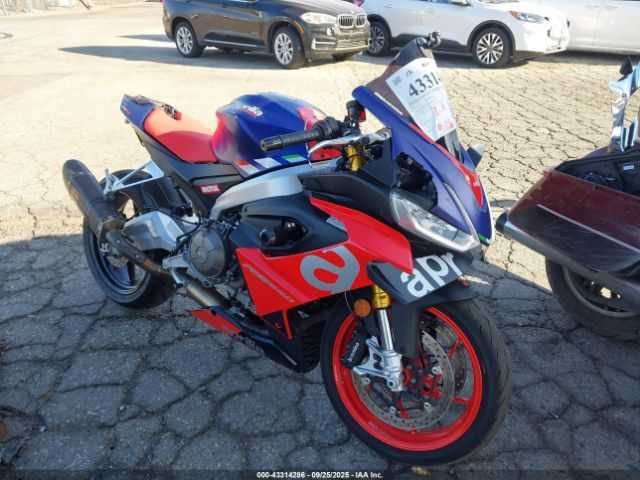 APRILIA RS 660 апрілія 660 спорт