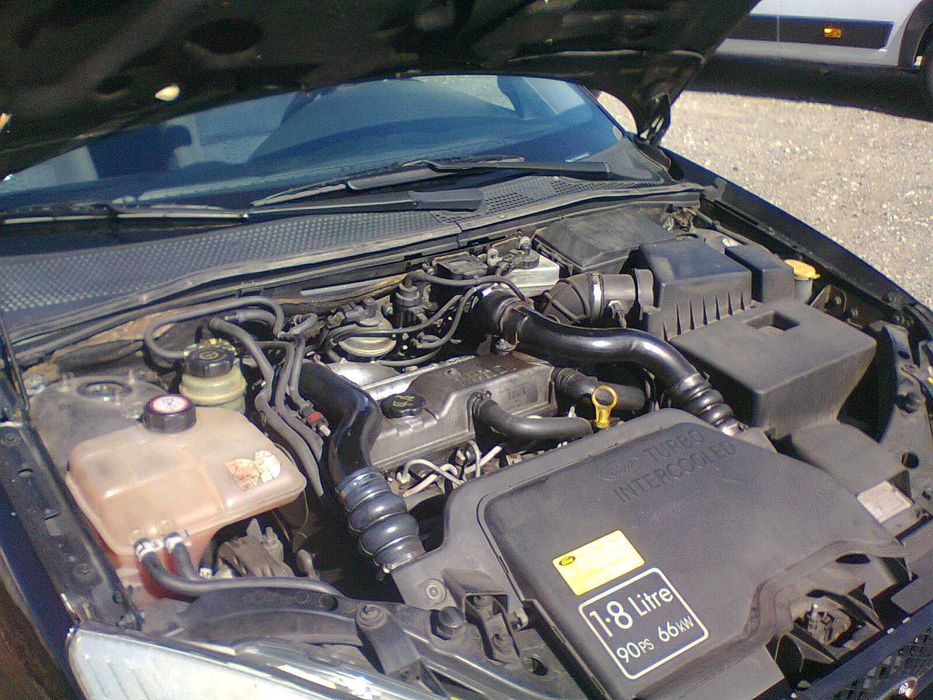 Ford Focus 1.8 TDdi com 1 REGISTO (novo 0 Km.)c/histórico(Facturas)