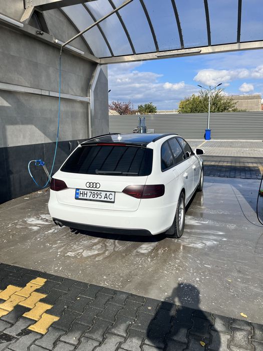 Audi a4 b8 2.0 tdi 170кс