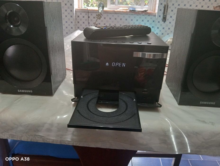 Micro system Samsung MM-E320/ZF