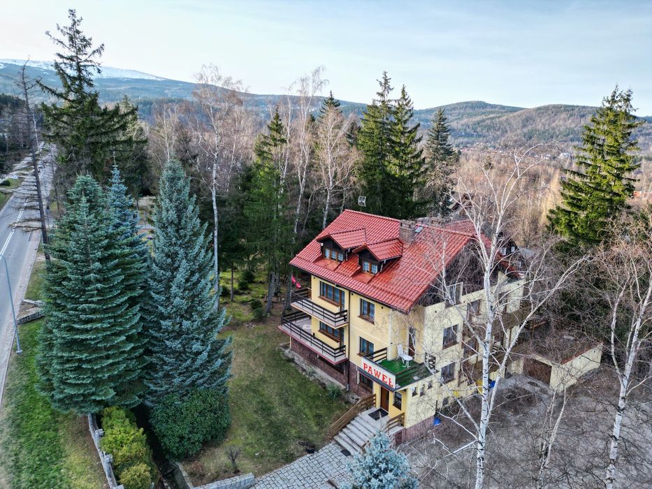 Fotograf sesje filmy dron zdjęcia wnętrz hoteli apartamentów domków