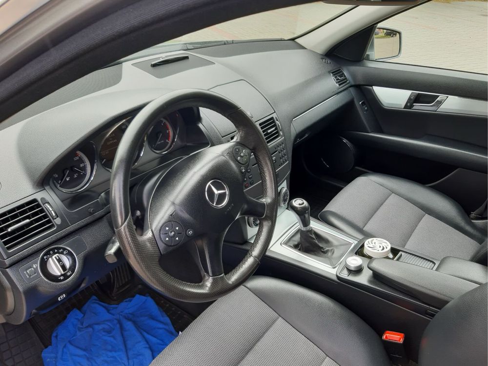 Mercedes C klasa 170KM 2009