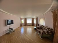 Будинок VIP класу, 10хв. їзди від Львова .