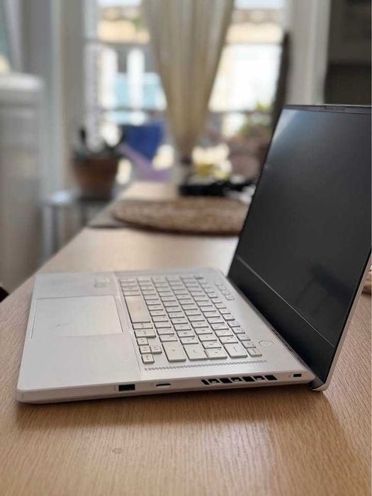 Portátil Gaming - Ryzen 9 6900 hs / RTX 3070Ti - Rog Strix